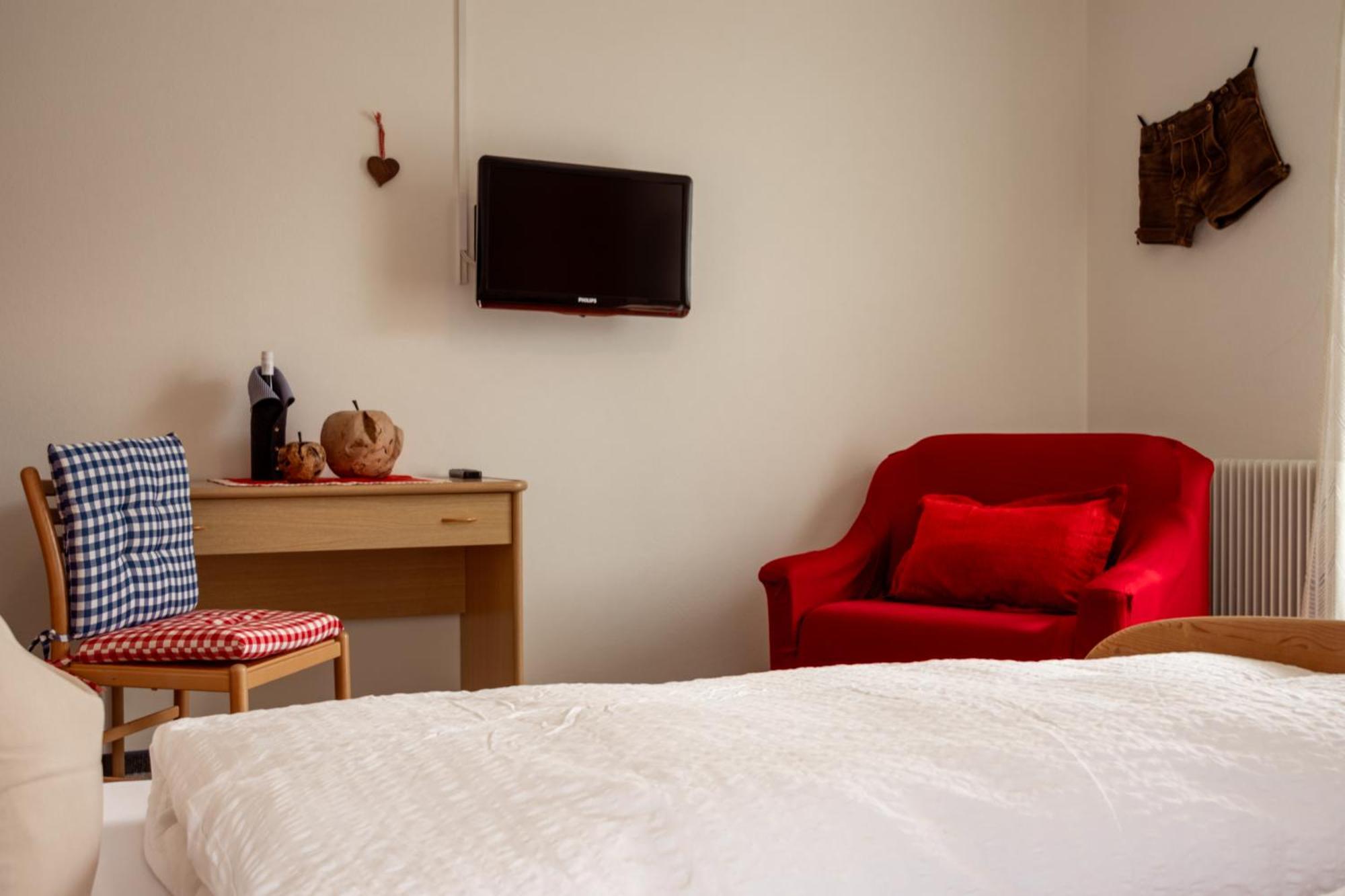 Garni Unterwegguetl Bed & Breakfast Naturns Ngoại thất bức ảnh
