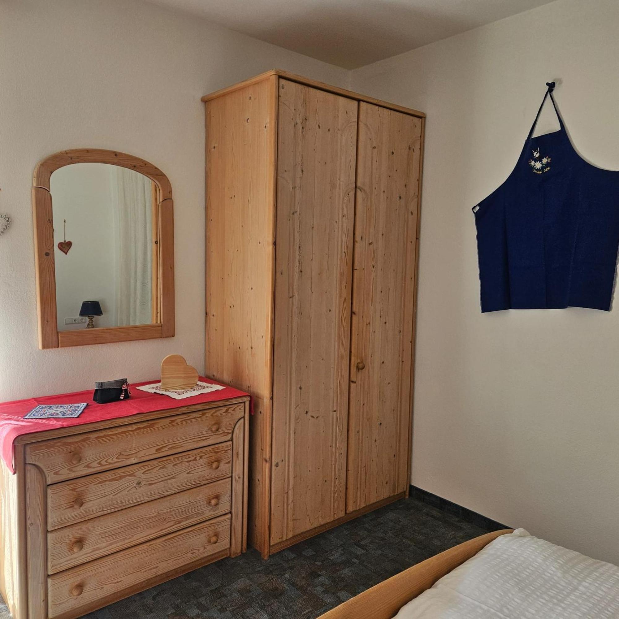 Garni Unterwegguetl Bed & Breakfast Naturns Ngoại thất bức ảnh