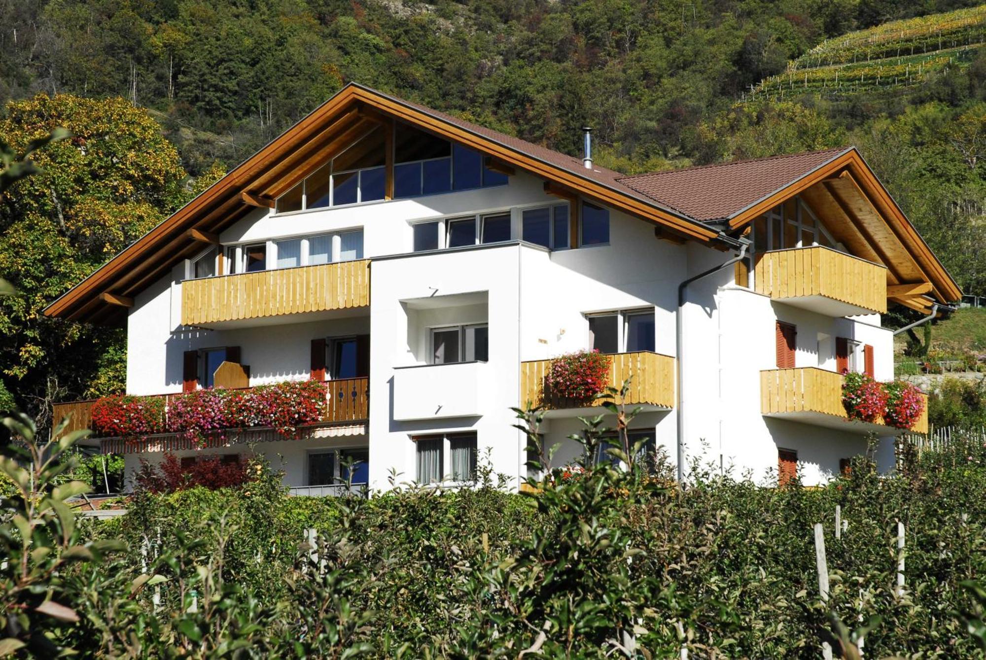 Garni Unterwegguetl Bed & Breakfast Naturns Ngoại thất bức ảnh